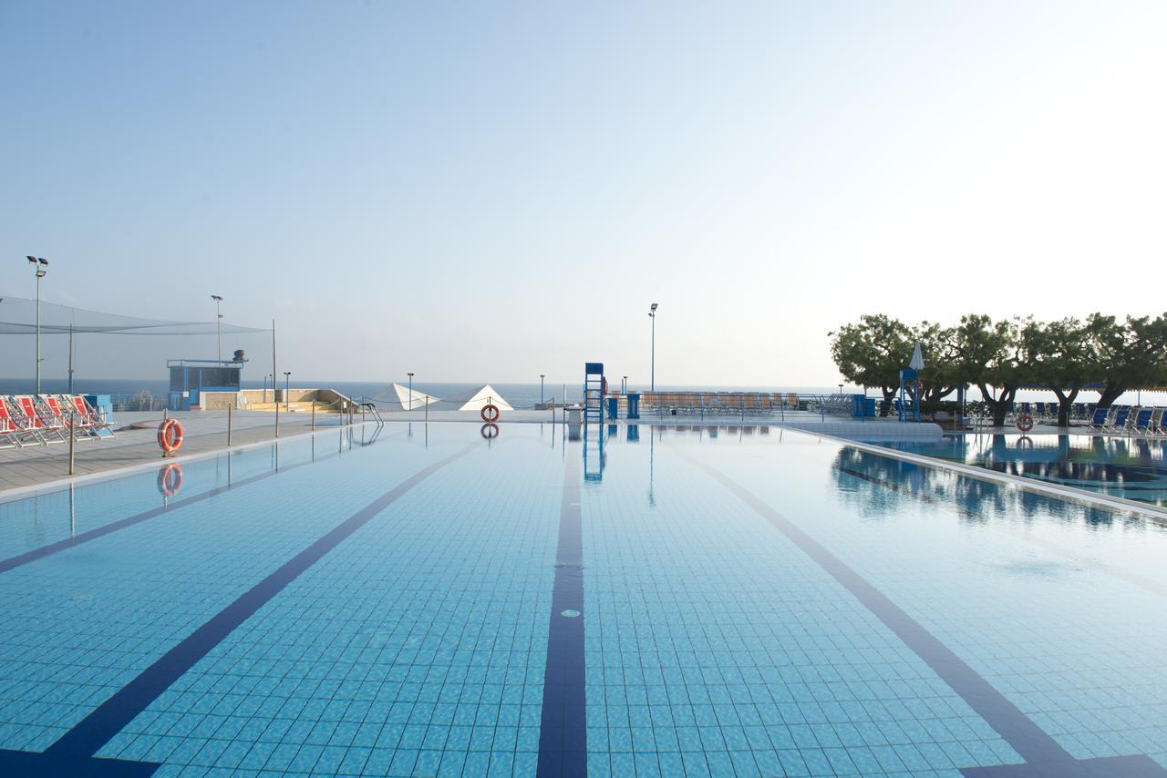 Corvino Resort Monopoli Bagian luar foto